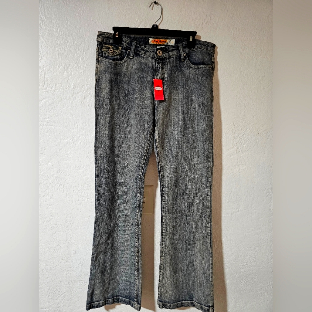 Women's True People Jeans